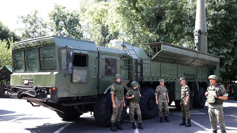 Moskva stanovila podmienku stiahnutia jadrových zbraní z Bieloruska Moskva stanovila podmienku stiahnutia jadrových zbraní z Bieloruska