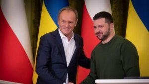 Štát EÚ “ponúkne” Ukrajine hotovosť na pôžičku zbraní – Zelensky