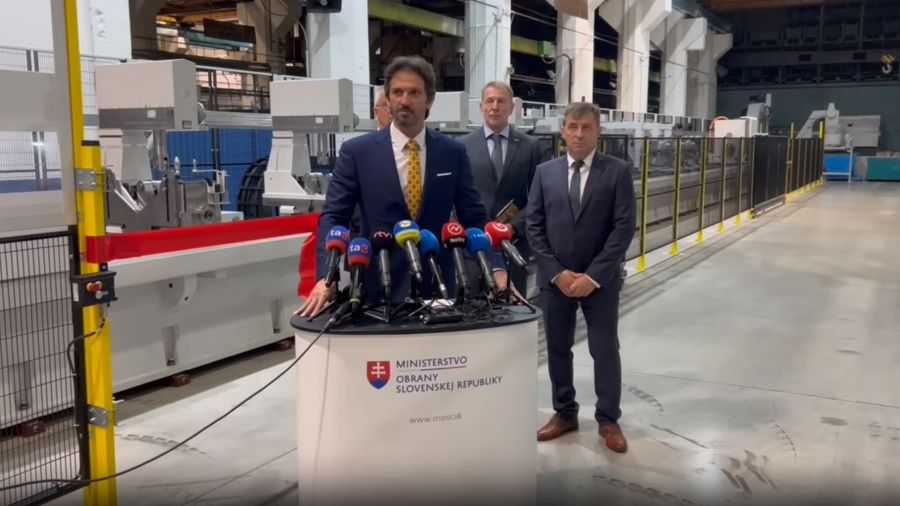 TB R. Kaliňáka na tému: Modernizujeme obranný priemysel - Budujeme sebestačné a úspešné Slovensko TB R. Kaliňáka na tému: Modernizujeme obranný priemysel - Budujeme sebestačné a úspešné Slovensko