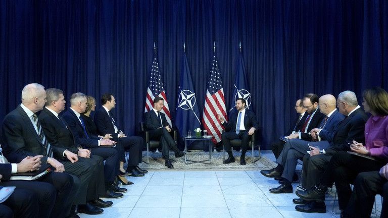 USA žiadajú európskych členov NATO, aby spočítali svojich vojakov USA žiadajú európskych členov NATO, aby spočítali svojich vojakov