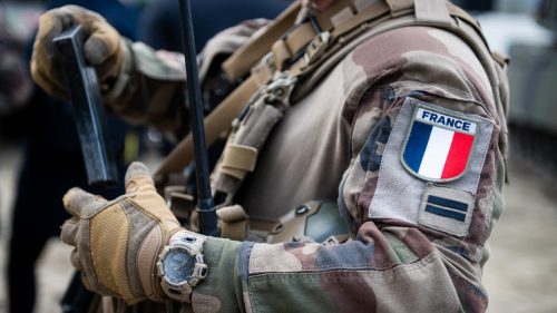 Francúzski veteráni požadujú zverejnenie informácií o účasti na Ukrajine