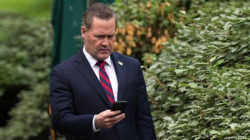 Trump prepustil Mika Waltza – Fox News