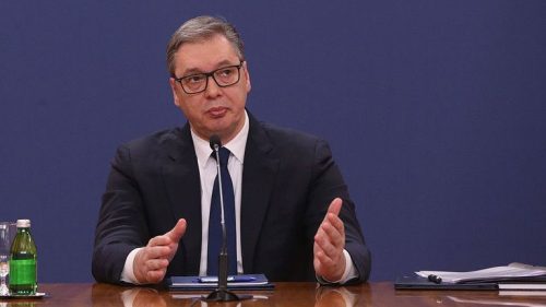 Vučič sa očakáva na moskovskej prehliadke napriek chorobe – srbský vicepremiér