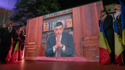 Ukrajinský kritik vyhral prvé kolo opakovaných rumunských prezidentských volieb
