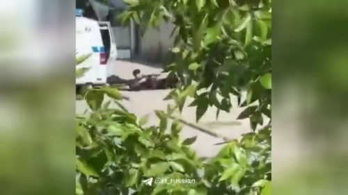 Dvaja policajti zabití pri ozbrojenom útoku na juhu Ruska (VIDEO)