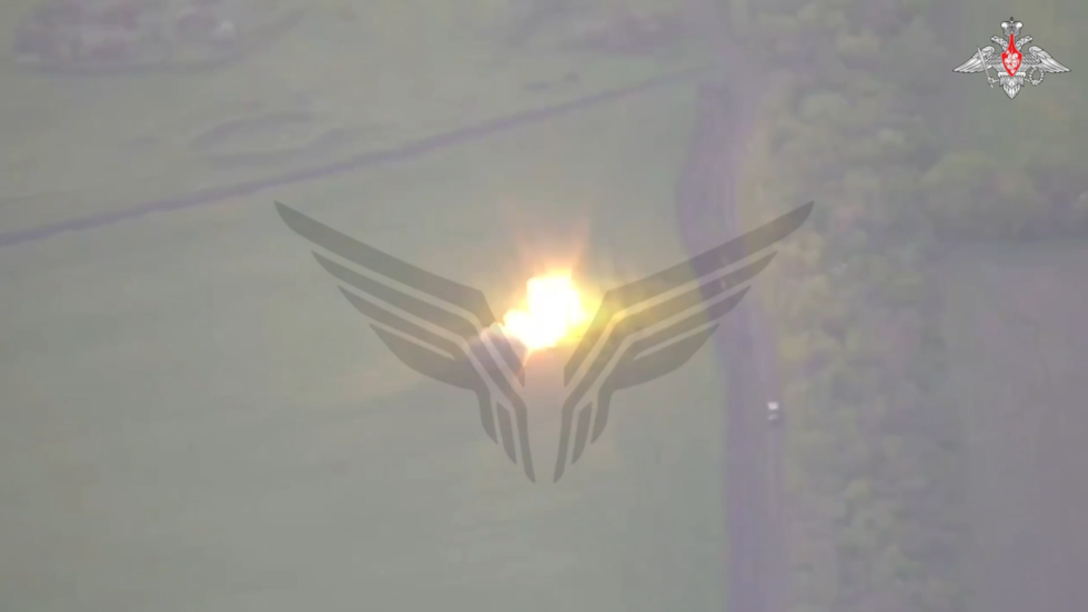 Ruský dron zničil ukrajinskú raketovú základňu HIMARS – MOD (VIDEO) Ruský dron zničil ukrajinskú raketovú základňu HIMARS – MOD (VIDEO)