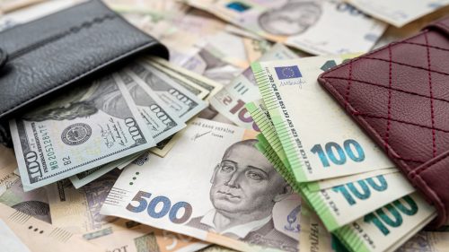 Ukrajina zvažuje zrušenie dolára ako referenčnej meny, vyhlásil šéf centrálnej banky
