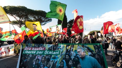 Kurdská militantná skupina ukončila 40-ročný boj proti Turecku