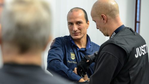 Nemecko zatklo „potenciálneho kráľa Petra“