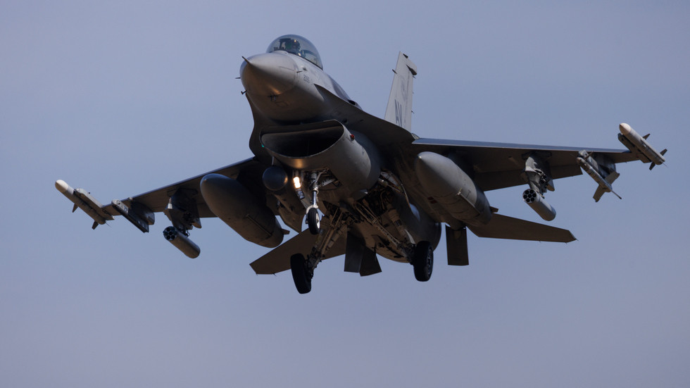 Ukrajina priznala stratu tretej stíhačky F-16