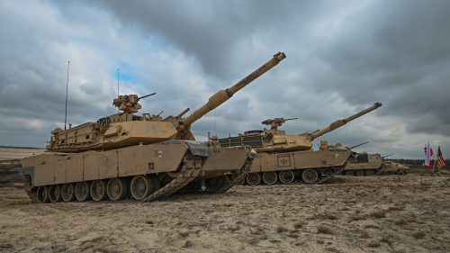 Americkí predstavitelia sú „frustrovaní“ z dodávky austrálskych tankov na Ukrajinu – ABC