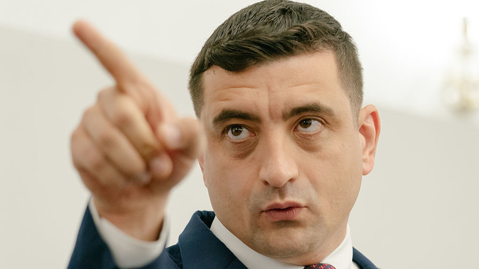Rumunský viceprezident chce zrušiť prezidentské voľby pre „vonkajšie zasahovanie“ Rumunský viceprezident chce zrušiť prezidentské voľby pre „vonkajšie zasahovanie“
