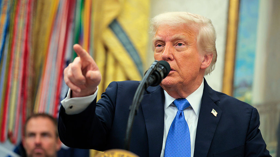 Trump reaguje na Zelenského výzvu na sprísnenie sankcií voči Rusku Trump reaguje na Zelenského výzvu na sprísnenie sankcií voči Rusku