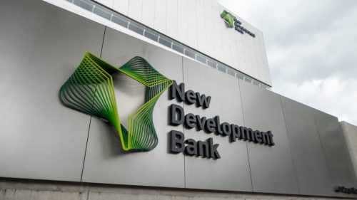 Banka BRICS získava nového člena