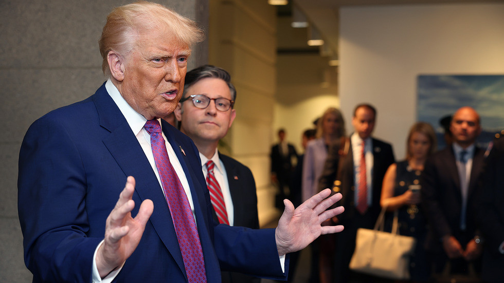 „Všetko, čo Zelenský hovorí, spôsobuje problémy,“ povedal Trump „Všetko, čo Zelenský hovorí, spôsobuje problémy,“ povedal Trump