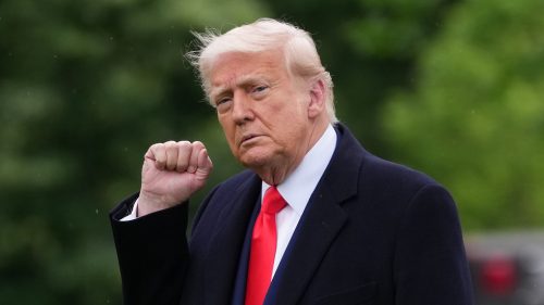 Trump súhlasil s odložením ciel EÚ