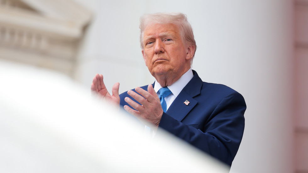 Trump by mohol odstúpiť z rokovaní o Ukrajine – NYT Trump by mohol odstúpiť z rokovaní o Ukrajine – NYT
