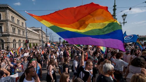 Maďarsko splnilo sľub o zákaze LGBTQ pochodov