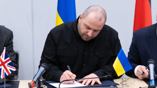 Ukrajina poslala Rusku podmienky prímeria, vyslanec pre rokovania