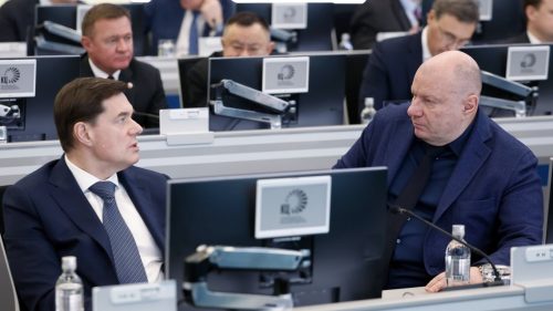 Rastú majetky najbohatších Rusov – Bloomberg