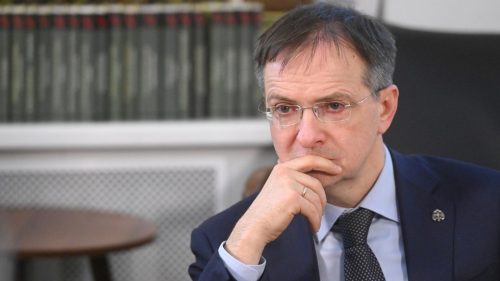 Hlavní vyjednávači Ruska a Ukrajiny sa tajne stretli so súkromnou stranou.