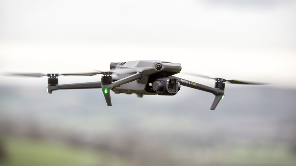 Spojené kráľovstvo sľúbilo Kyjevu 100 000 nových dronov