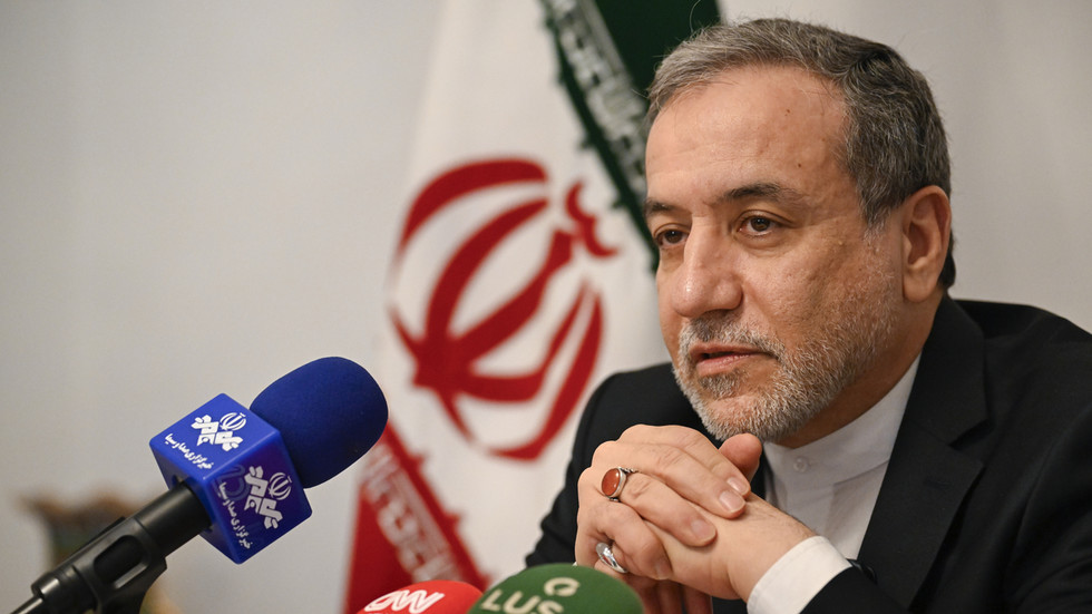 Irán obviňuje Izrael zo snahy pokaziť jadrovú dohodu s USA