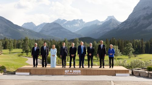 G7 „mŕtvy klub“ – Medvedev
