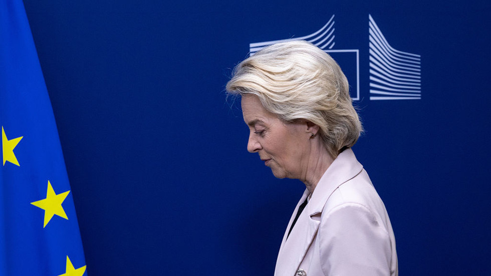 EÚ sa vzdá nového plánu stropu cien ruskej ropy – von der Leyen