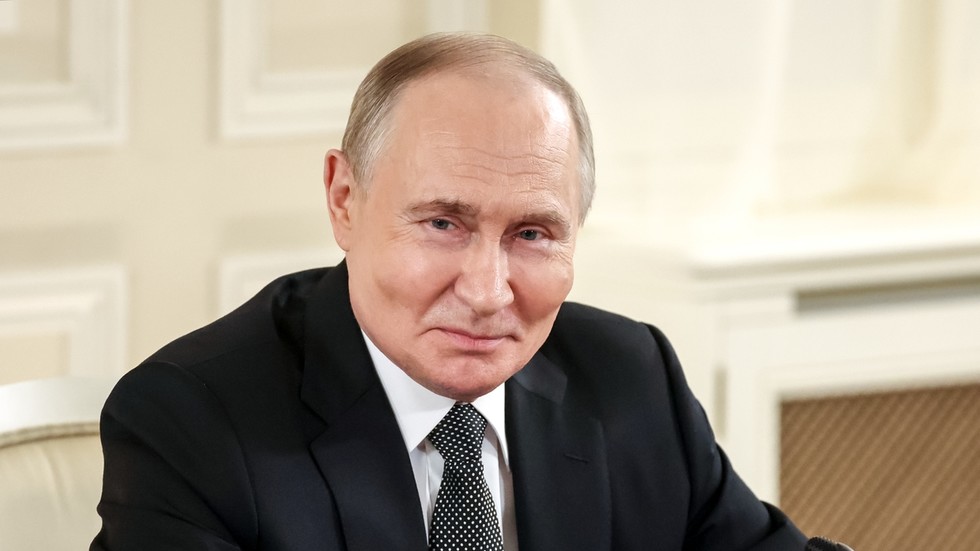 Prezbrojovanie NATO je úplne zbytočné, povedal Putin