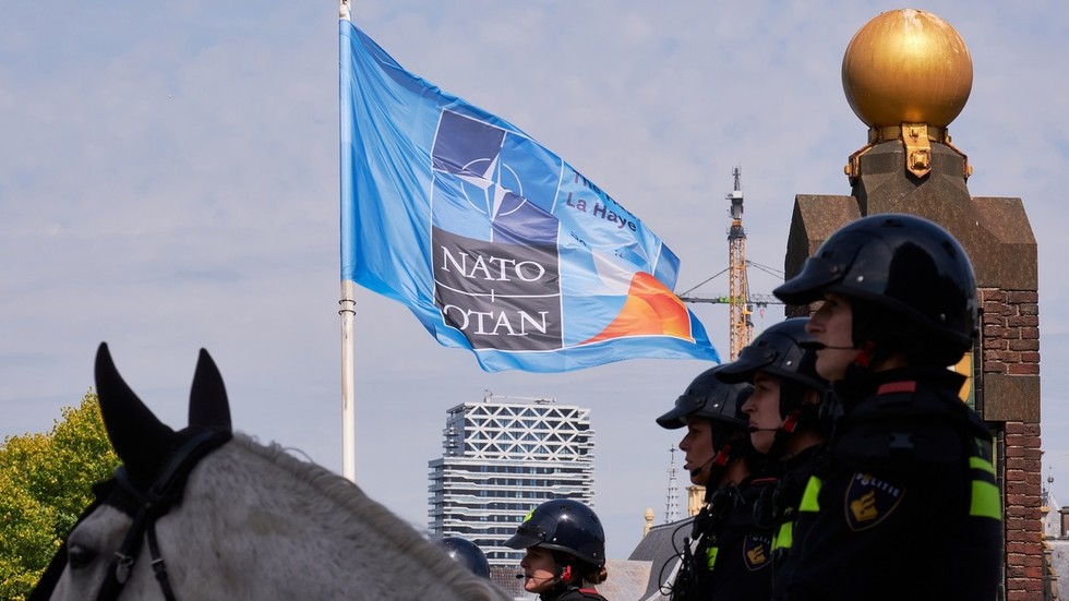 Členské štáty NATO odložia zvýšenie výdavkov – Reuters