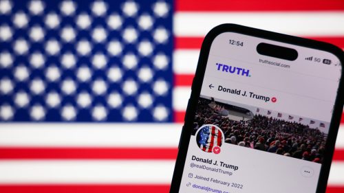 Brazílsky Lula vyzýva Trumpa, aby trávil menej času uverejňovaním príspevkov
