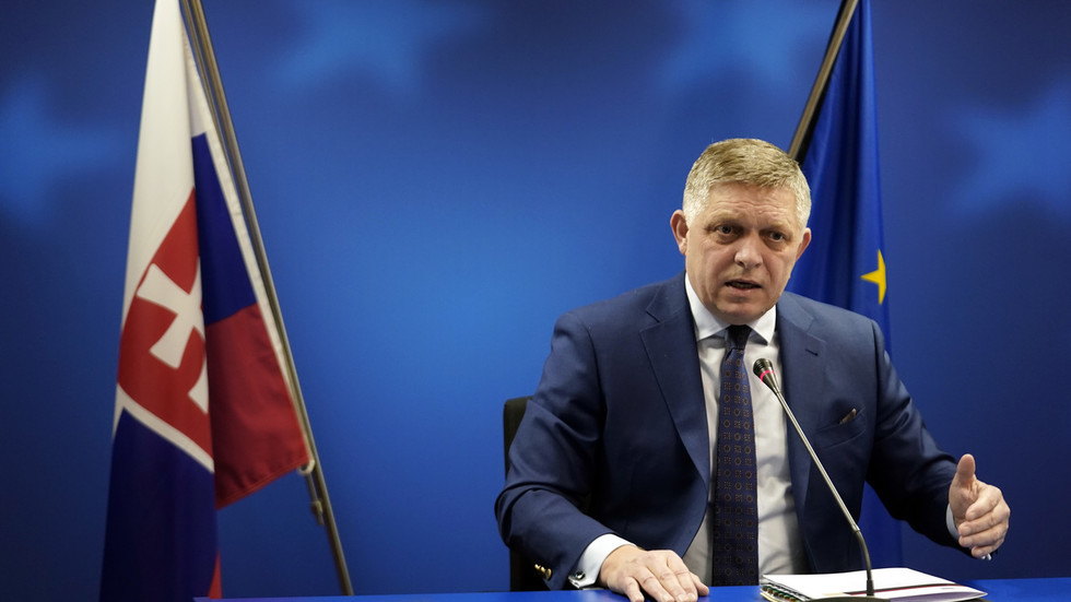 Slovensko: Premiér bude vetovať nové sankcie voči Rusku