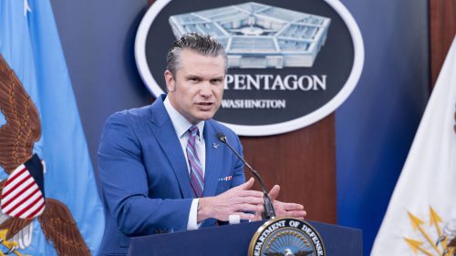 Pentagon zastavil dodávky zbraní Kyjevu kvôli vyčerpávaniu zásob, tvrdia médiá