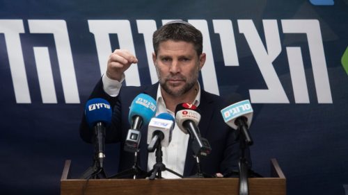 Vojna v Gaze musí pokračovať, tvrdí izraelský minister