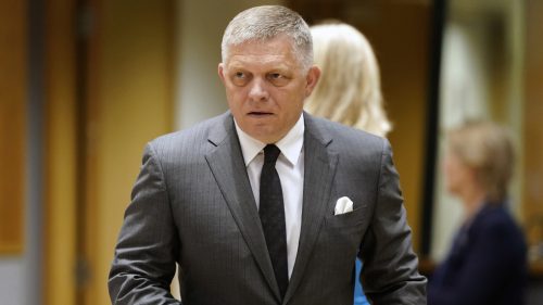 Slovensko je „pripravené bojovať“ o ruský plyn, vyhlásil premiér