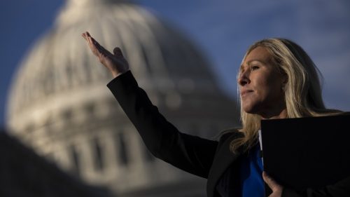 Americký zákonodarca žiada zákaz „smrteľnej modifikácie počasia“