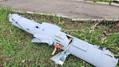 Traja zabití pri „barbarskom“ útoku ukrajinského dronu na verejnú pláž, vyhlásil guvernér