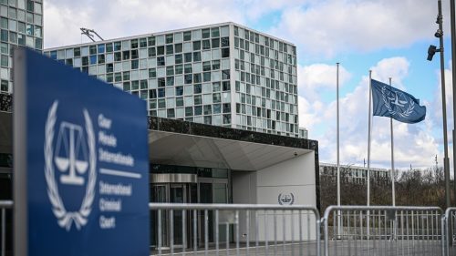 Medzinárodný trestný súd vydal zatykače na vodcov Talibanu