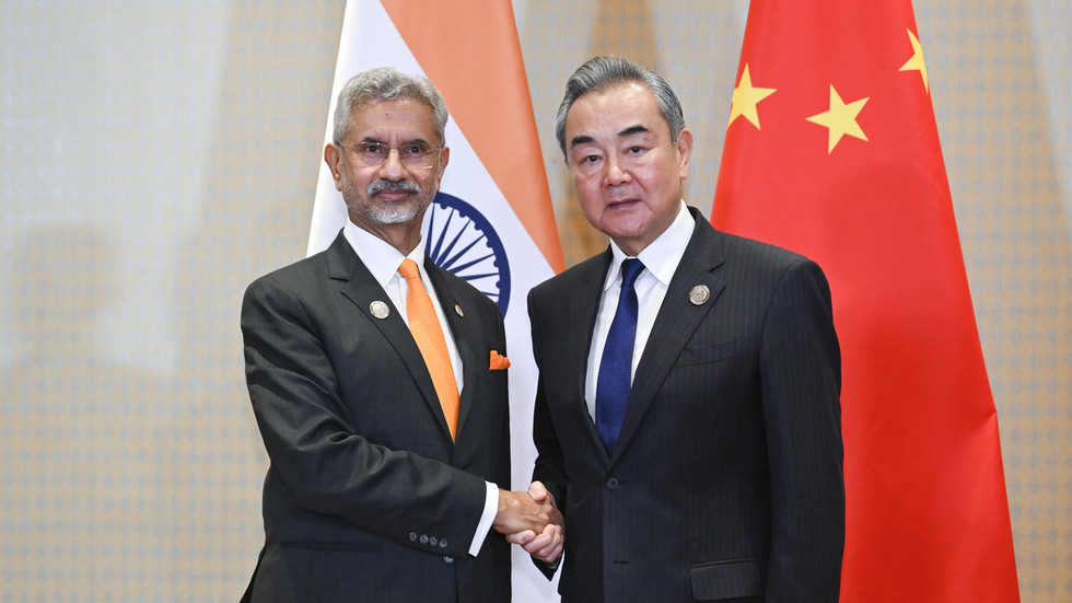Vzťahy medzi Indiou a Čínou sa „postupne posúvajú“ pozitívnym smerom – Jaishankar Vzťahy medzi Indiou a Čínou sa „postupne posúvajú“ pozitívnym smerom – Jaishankar