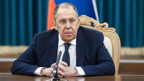 Lavrov: Trump je pod „neprimeraným tlakom“ zo strany EÚ a NATO