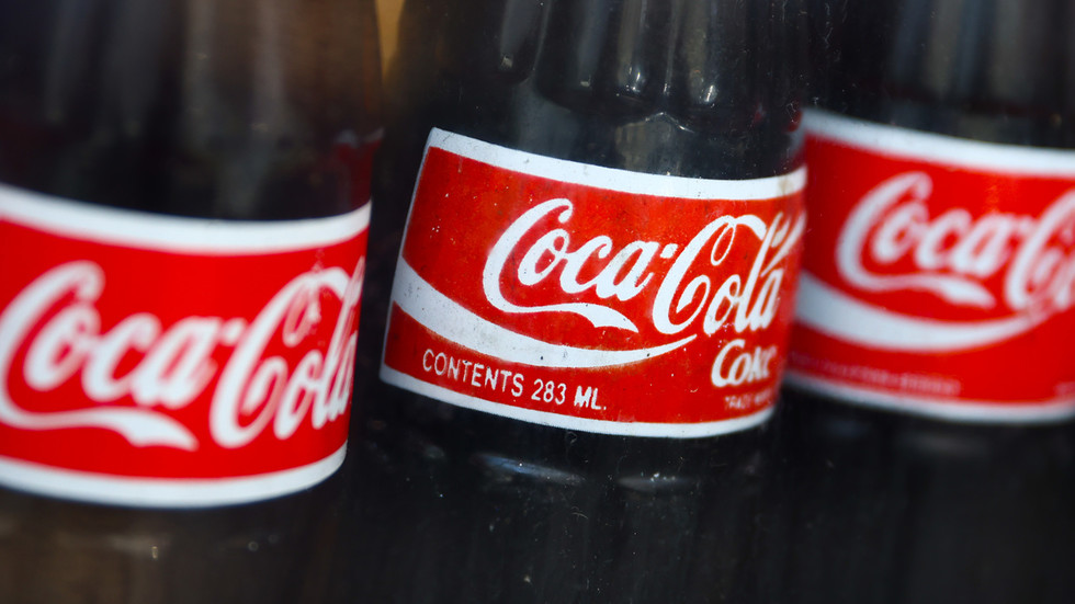 Coca-Cola vymení kľúčovú ingredienciu, tvrdí Trump