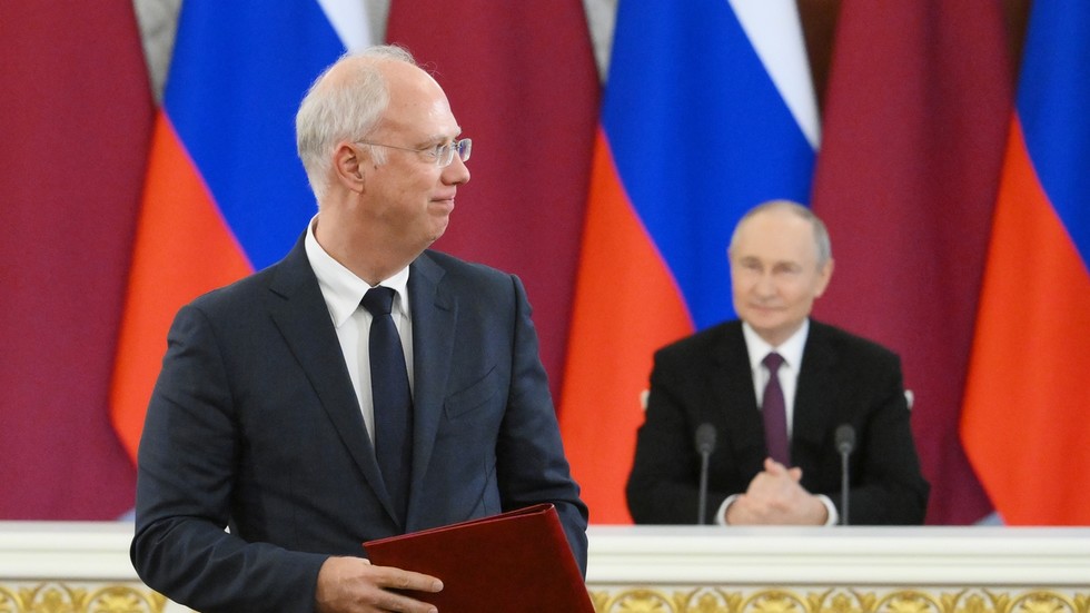 Putinov poradca sa vyjadril k novým sankciám EÚ