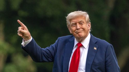 Lavrov: Moskva dúfa, že „rozumný“ Trump ovplyvní EÚ