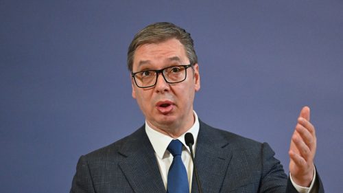 Vučič odmieta vyjednávanie s EÚ o Moskve