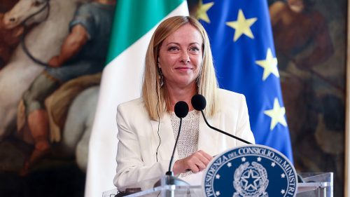 Dohoda o colných sadzbách medzi EÚ a USA je „pozitívnym“ vývojom, tvrdí talianská premiérka Meloniová