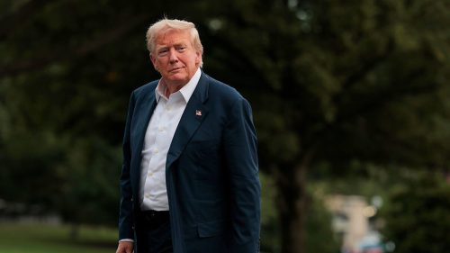 USA uzavreli s Pakistanom dohodu o rope, povedal Trump