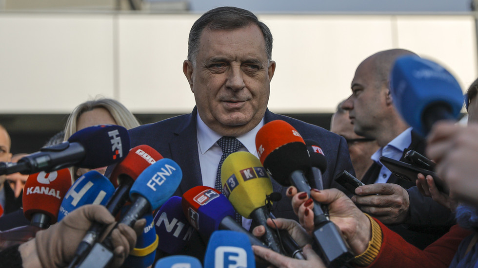 Bosnianskosrbský líder kritizoval „útok“ EÚ po súdnom rozhodnutí
