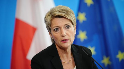 Švajčiarsku prezidentku obvinili z „katastrofálnej“ dohody s Trumpom – FT