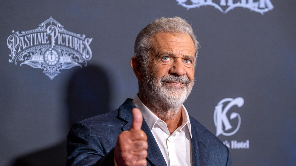 Trumpov spojenec Mel Gibson žiada „pravdu“ o 11. septembri